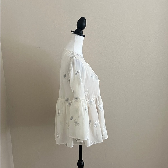 Show Me Your MuMu, Cream Floral Blouse - Picture 2 of 8